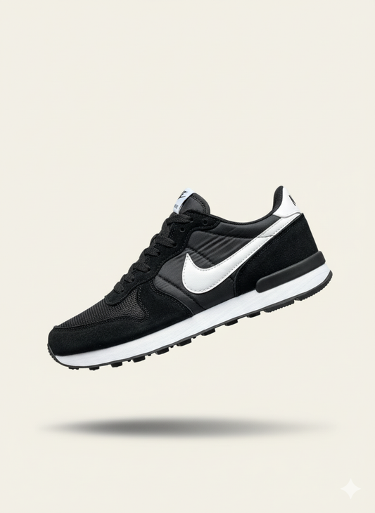 Nike Internationalist